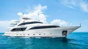 Motor yacht charter corsica