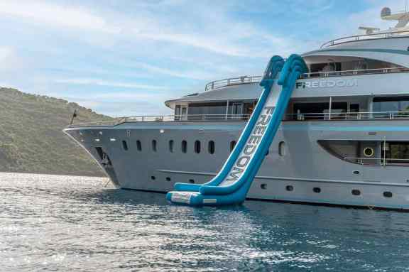 Croatia Motor Yacht Charter, Freedom