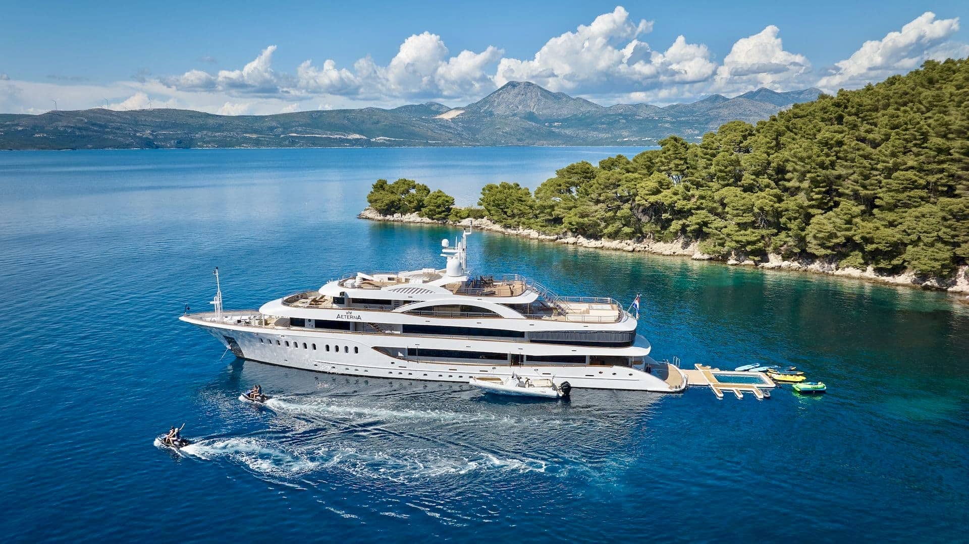 Corsica luxury yacht charter