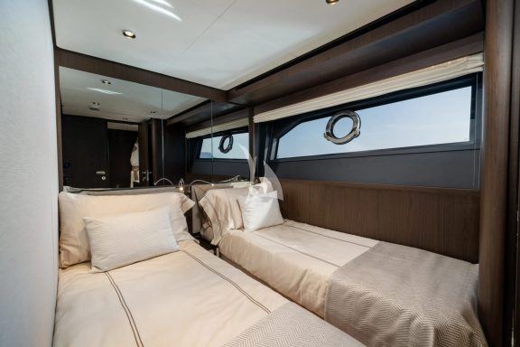 Image of VITTORIA yacht #12