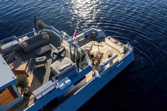 Image of CALADAN yacht #12