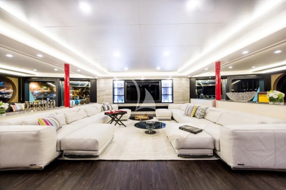 Upper deck salon