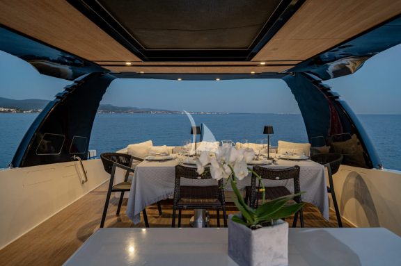 Image of WHITEHAVEN yacht #47