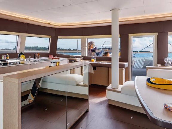 Image of REVE BLEU yacht #16