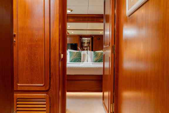 Image of NIGHTFLOWER yacht #21