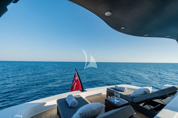 Image of WHITEHAVEN yacht #23