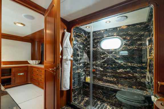 Image of NIGHTFLOWER yacht #66