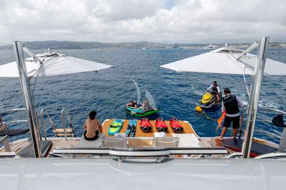 Beach club