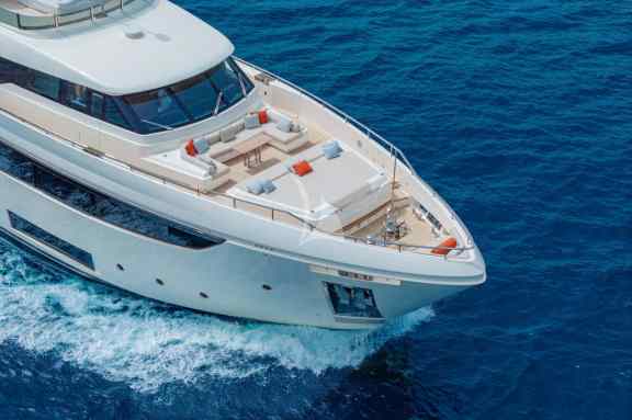 Image of DIANA II yacht #13