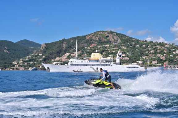 Water sports action