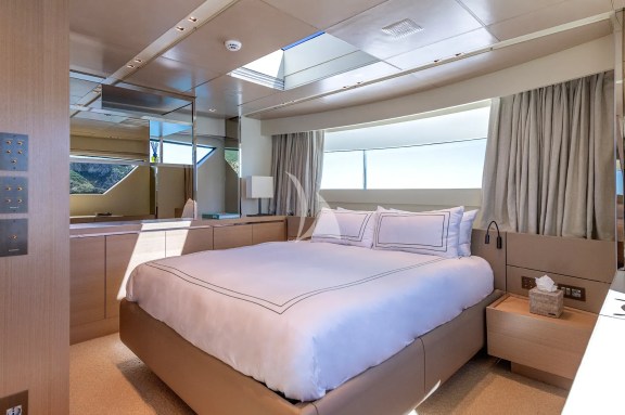 VIP/2nd master cabin