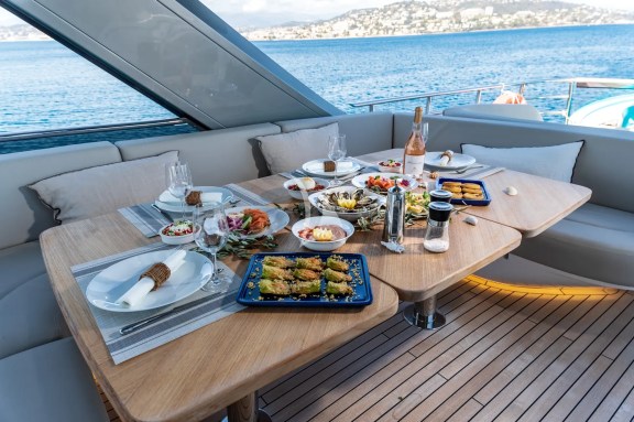 Flybridge