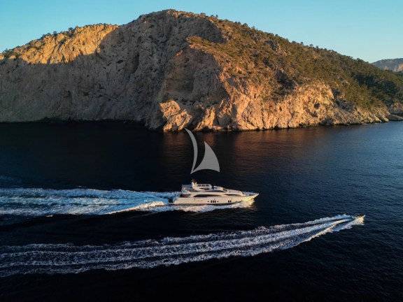 Image of ARION yacht #4