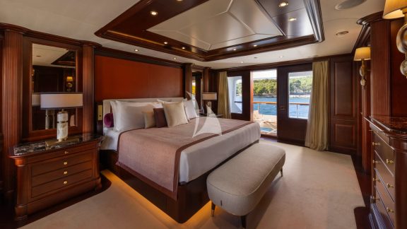 Master suite