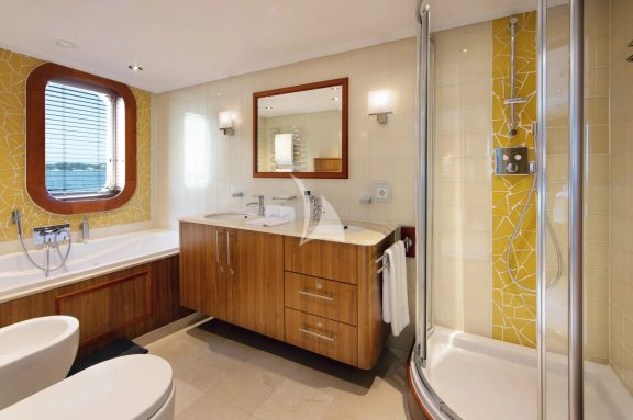 MASTER BATHROOM 1