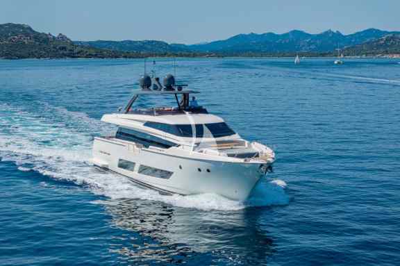Image of E3 yacht #11