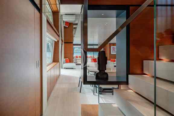 Image of DIANA II yacht #29
