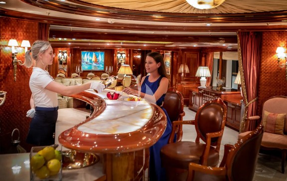 Main salon bar