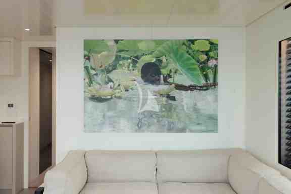Main Salon Lounge