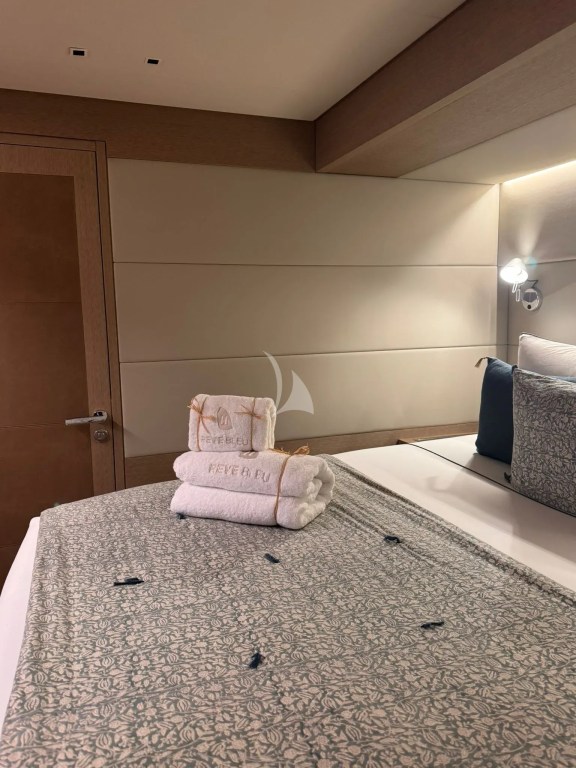 Image of REVE BLEU yacht #29
