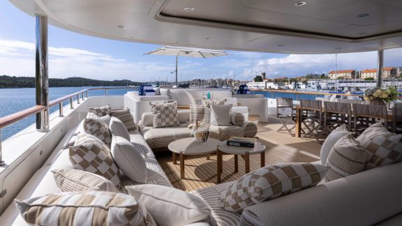 Sundeck