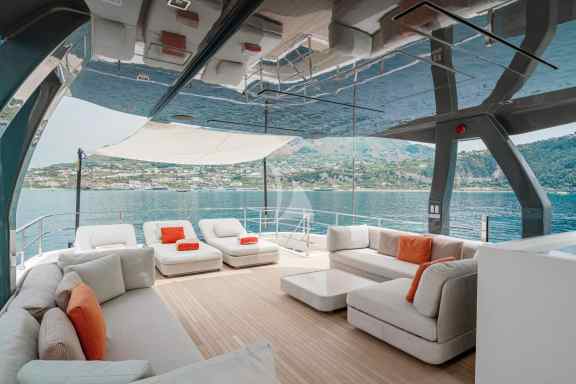 Image of DIANA II yacht #60