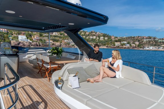Flybridge