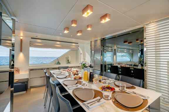 Image of UNICKA yacht #32