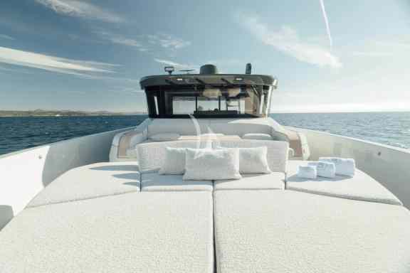 Image of BLUEGAME BG74 yacht #18