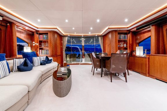 Upper Deck Salon