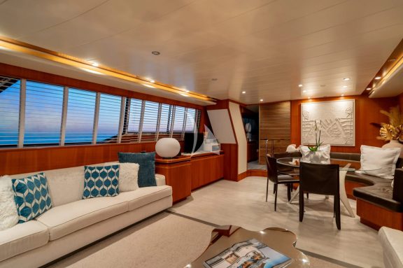 Image of WHITEHAVEN yacht #41