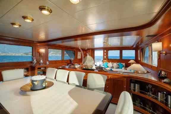 Image of NIGHTFLOWER yacht #42