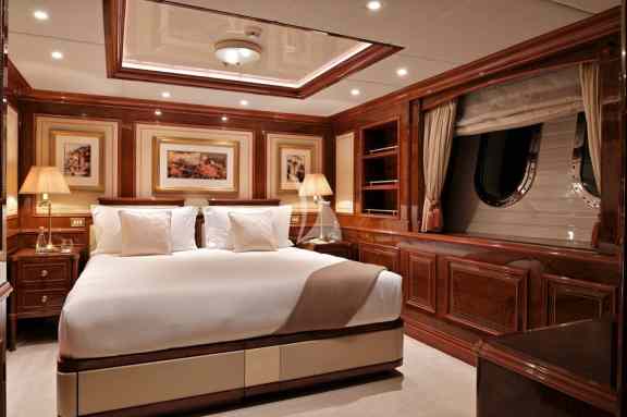Convertible (double/twin) guest cabin