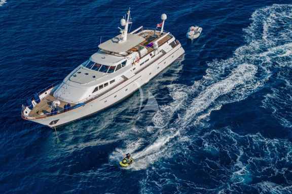 Image of NIGHTFLOWER yacht #13