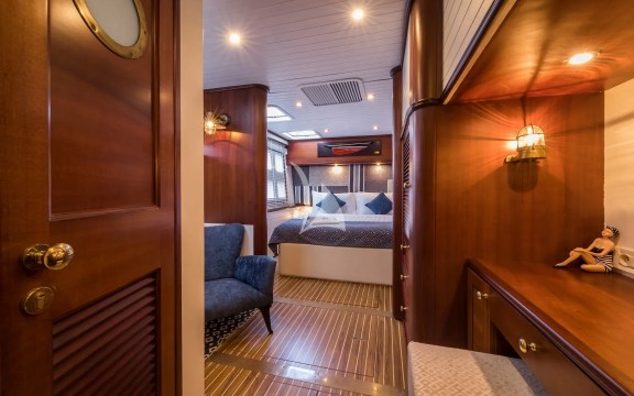 Image of OMBRE BLU³ yacht #13