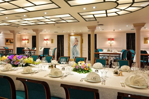 Princess Grace de Monaco dining salon