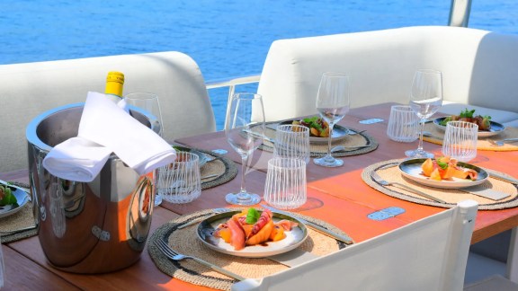 Image of REVE BLEU yacht #36