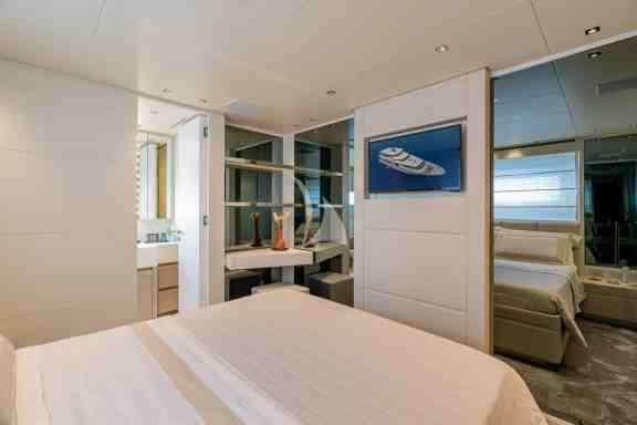 Image of UNICKA yacht #34