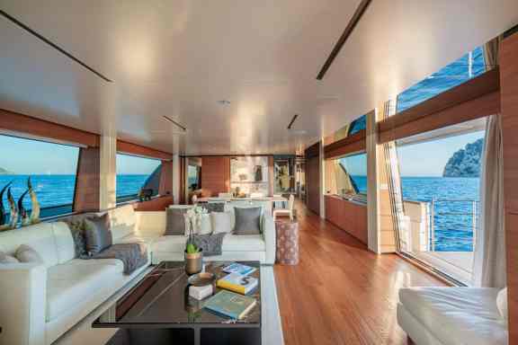 Image of SOUTH yacht #31