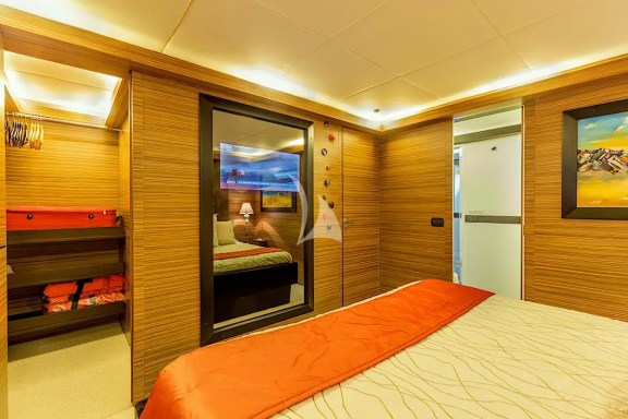 VIP cabin