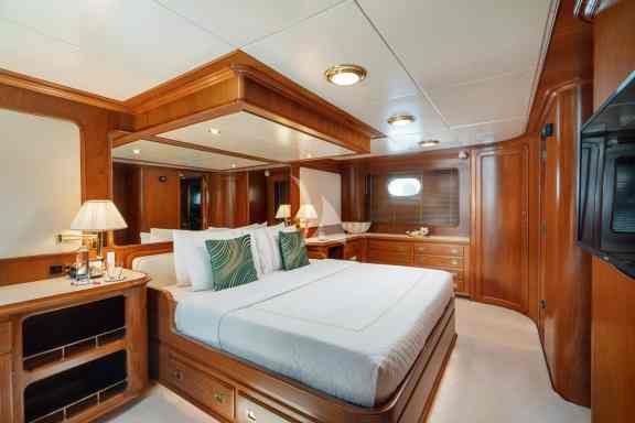 Image of NIGHTFLOWER yacht #63
