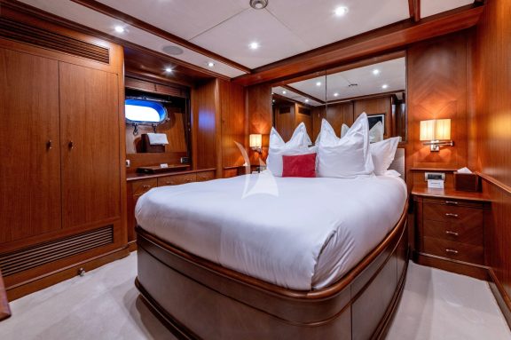 VIP Cabin