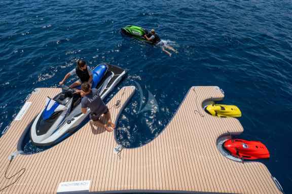 Watertoys