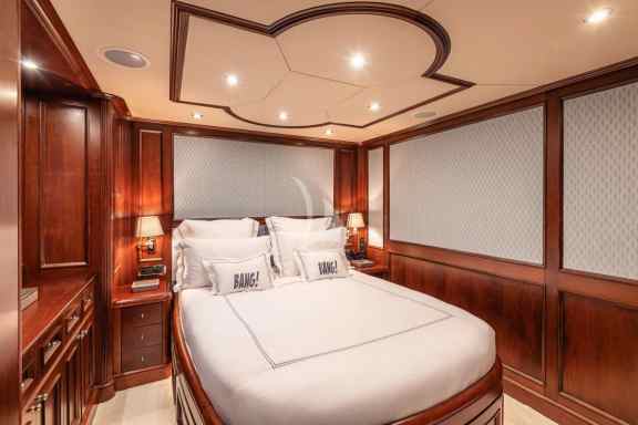 Double cabin forward portside