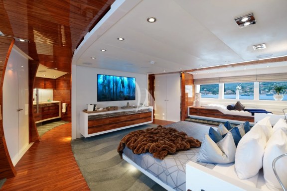 Master suite