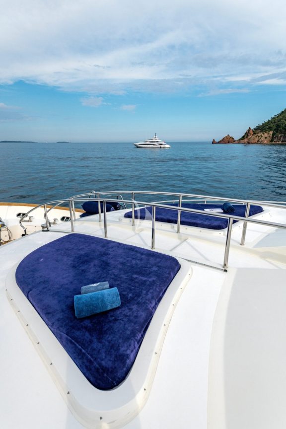Foredeck Sunbeds