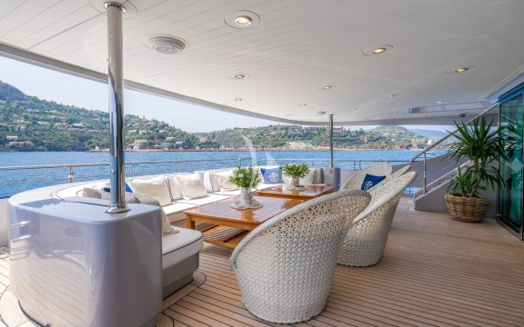 Aft main deck