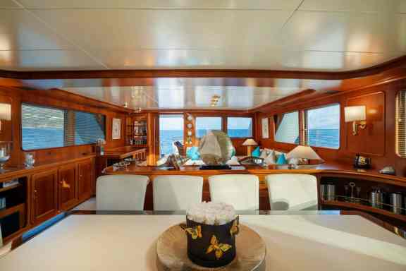 Image of NIGHTFLOWER yacht #41