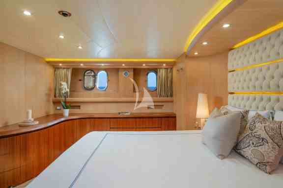 Image of MY LIFE yacht #39