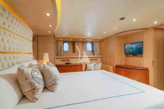 Image of MY LIFE yacht #42
